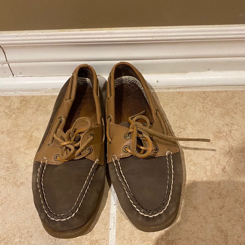 Sperry Boat Shoes - RARE STYLE